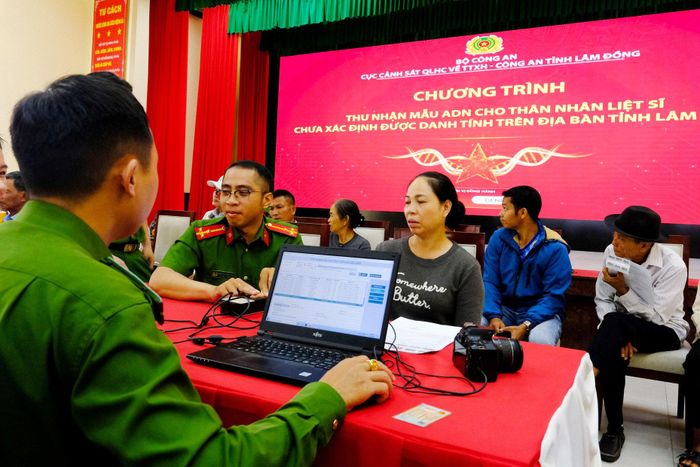 Công an Lâm Đồng triển khai nhận mẫu sinh phẩm ADN thân nhân liệt sĩ chưa xác định thông tin