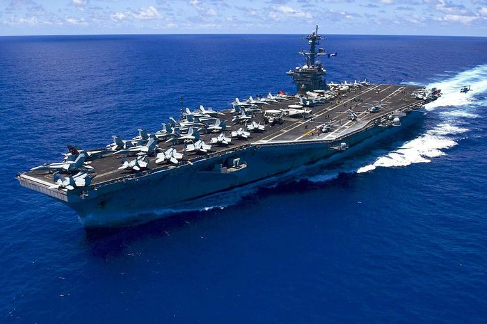 USS Carl Vinson (CVN-70) là tàu sân bay năng lượng hạt nhân lớp Nimitz của Hải quân Mỹ. Ảnh: Wikimedia