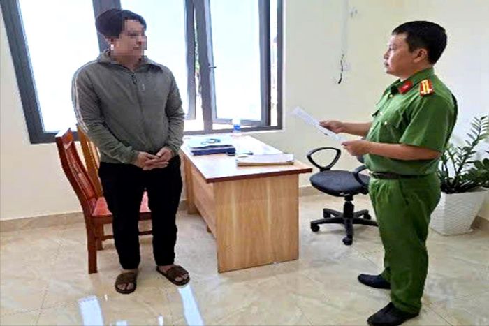 Cơ quan điều tra thi hành quyết định tố tụng đối với L. K. Th.