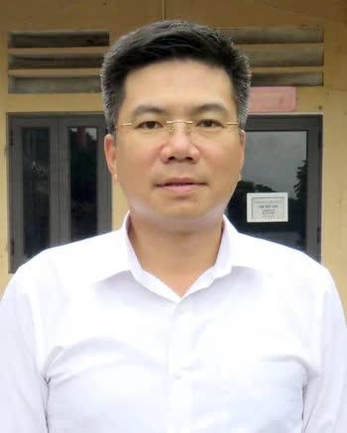 Đồng chí Nông Văn Hùng Trưởng phòng Kinh tế xã Bằng Lang