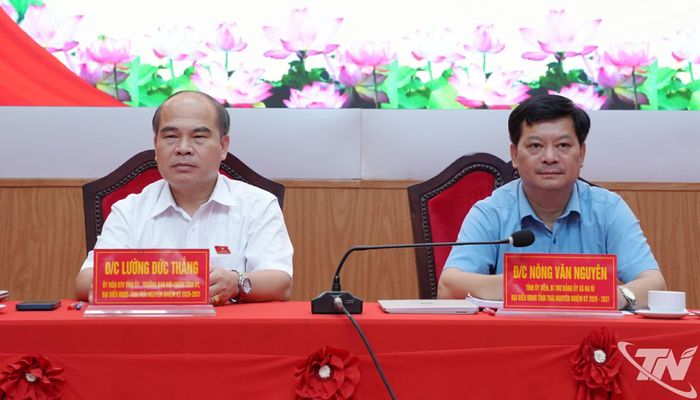 Tổ đại biểu HĐND tỉnh tiếp xúc cử tri tại xã Na Rì