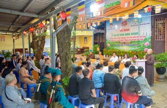 Quang cảnh buổi lễ