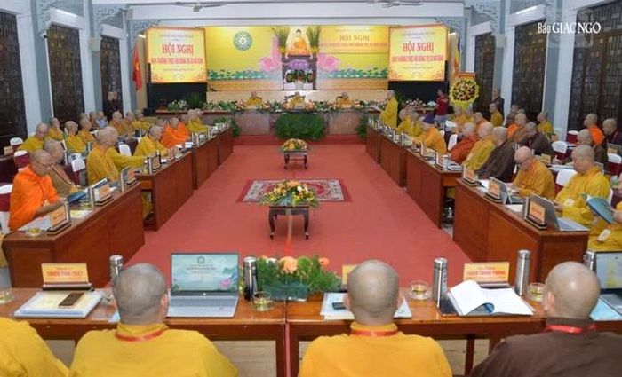 Quang cảnh phiên bế mạc hội nghị