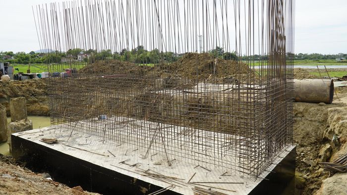 Nhà thầu Công ty CP Xây dựng công trình 510 đang triển khai thi công 4/6 cầu.