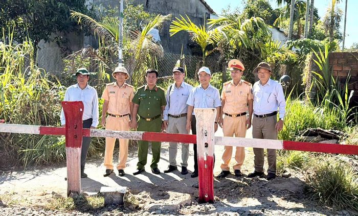 Quảng Ngãi đặt quyết tâm xóa toàn bộ lối đi tự mở qua đường sắt trong năm 2026.