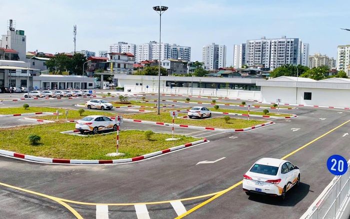 Việc sửa đổi, bổ sung và bãi bỏ các thủ tục hành chính lĩnh vực đường bộ nhằm cập nhật các quy định mới của Chính phủ và Bộ Xây dựng. Ảnh minh họa.