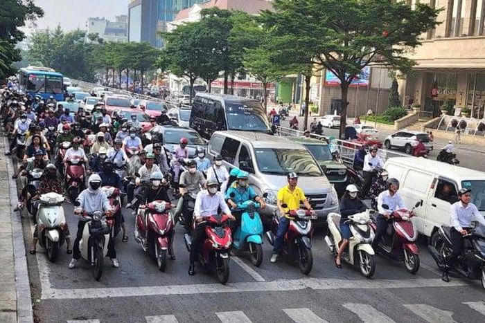 Hà Nội chính thức triển khai vùng phát thải thấp tại Hoàn Kiếm từ hôm nay.