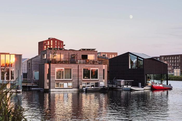 "Cộng đồng nhà nổi tại khu phố Schoonschip, Amsterdam. Ảnh do Space&Matter cung cấp