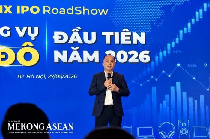 Ông Đoàn Văn Hiểu Em - CEO Điện Máy Xanh chia sẻ trong buổi gặp gỡ nhà đầu tư tại Hà Nội diễn ra chiều 27/5. Ảnh: Phạm Ngọc/Mekong ASEAN.