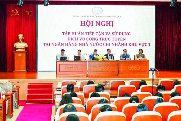 Hội nghị tập huấn tiếp cận và sử dụng dịch vụ công trực tuyến tại NHNN chi nhánh Khu vực 1- năm 2026
