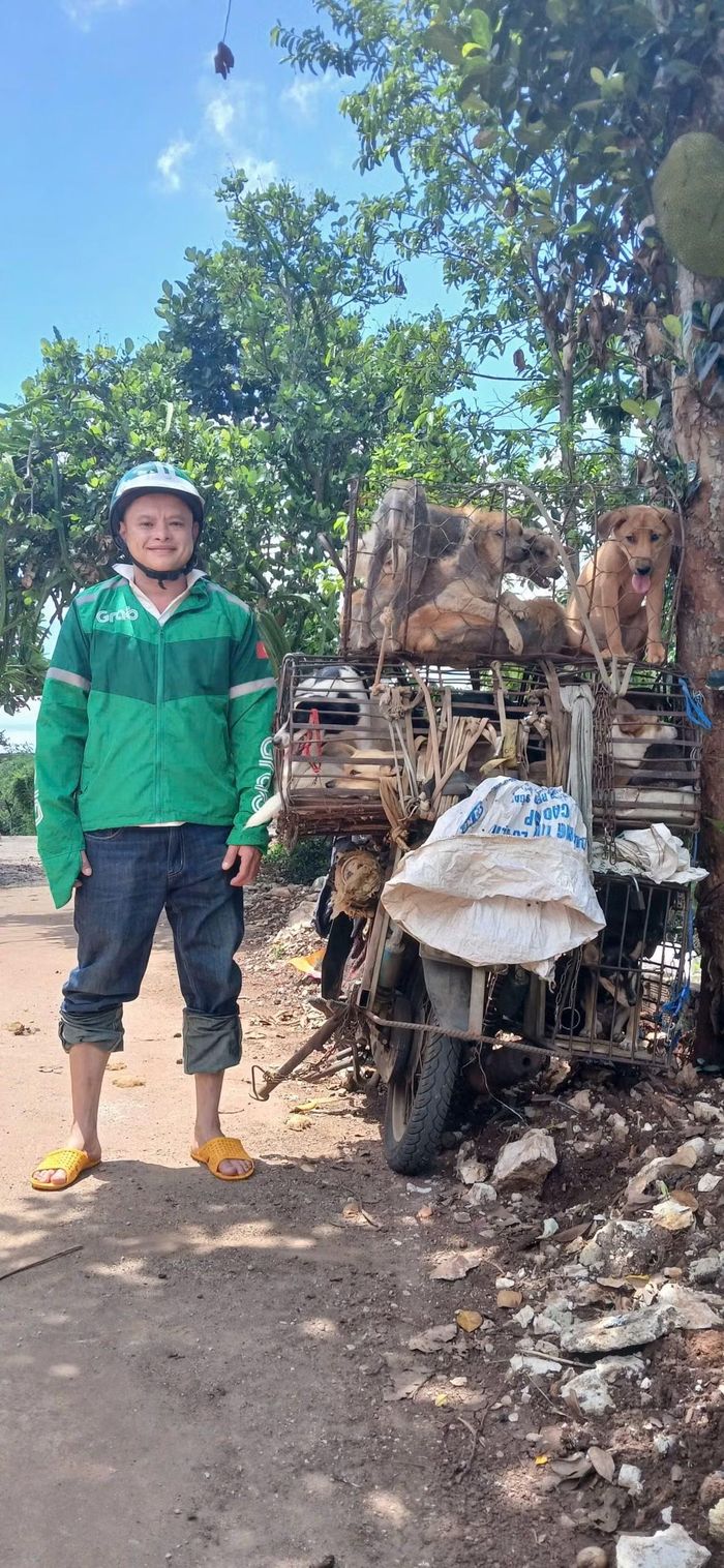 Cơ duyên với hành trình cứu hộ động vật của đồng chí Lê Hùng Dương bắt đầu từ một đêm năm 2017