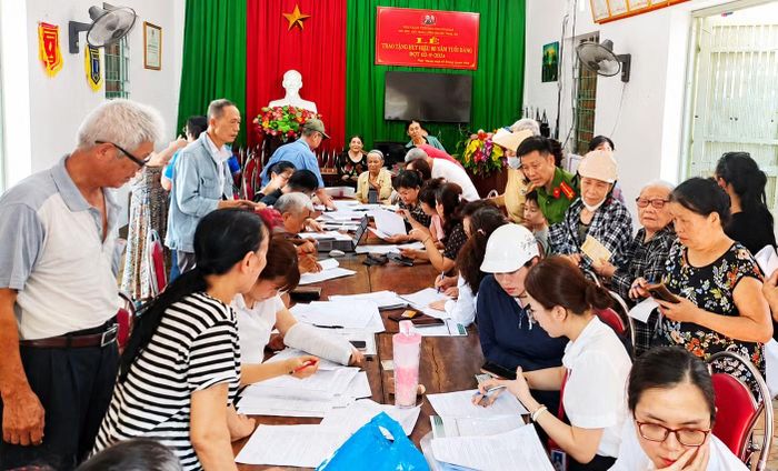 Đến nay, hàng chục nghìn người dân trên địa bàn tỉnh Thanh Hóa đã từng bước thay đổi thói quen, tiếp cận với các dịch vụ tài chính số.