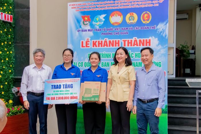 Ủy ban MTTQ Việt Nam phường Chợ Quán tổ chức các hoạt động hướng tới kỷ niệm 50 năm Ngày Thành phố Sài Gòn - Gia Định chính thức vinh dự mang tên Chủ tịch Hồ Chí Minh.