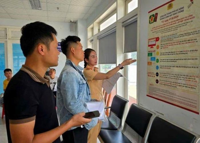 Mô hình chính quyền địa phương hai cấp giúp rút ngắn thời gian giải quyết thủ tục hành chính tại TP Đà Nẵng.