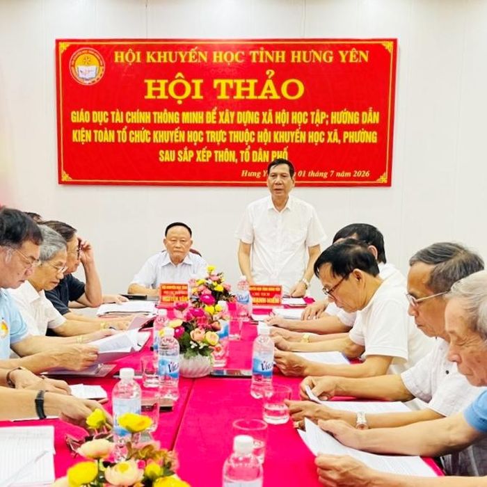 ông Vũ Mạnh Hiền quán triệt chỉ đạo kiện toàn tổ chức Hội khuyến học cơ sở bảo đảm đúng Điều lệ Hội Khuyến học Việt Nam.