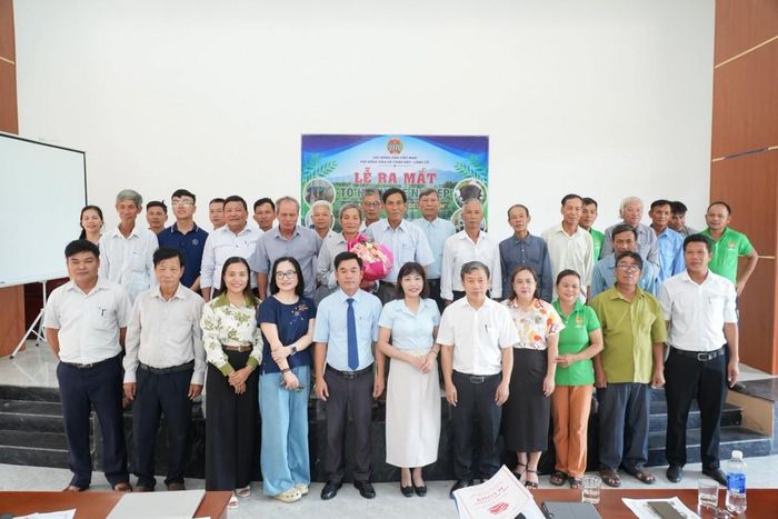 Tổ hội nghề nghiệp gồm 10 thành viên là những hội viên nông dân tiêu biểu, tâm huyết với phát triển nông nghiệp hữu cơ.