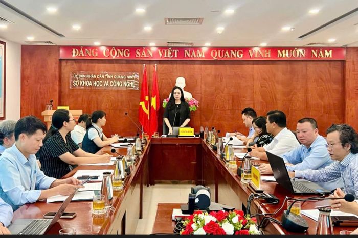 Họp Hội đồng tư vấn khoa học và công nghệ Cụm sản xuất nông nghiệp hữu cơ tập trung tuần hoàn - du lịch canh nông xã Thống Nhất, tỉnh Quảng Ninh tháng 4/2026.