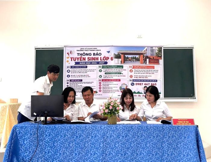 Trường Trung học cơ sở Thanh Lâm B sẵn sàng cho công tác tuyển sinh. Ảnh: Lê Nguyễn