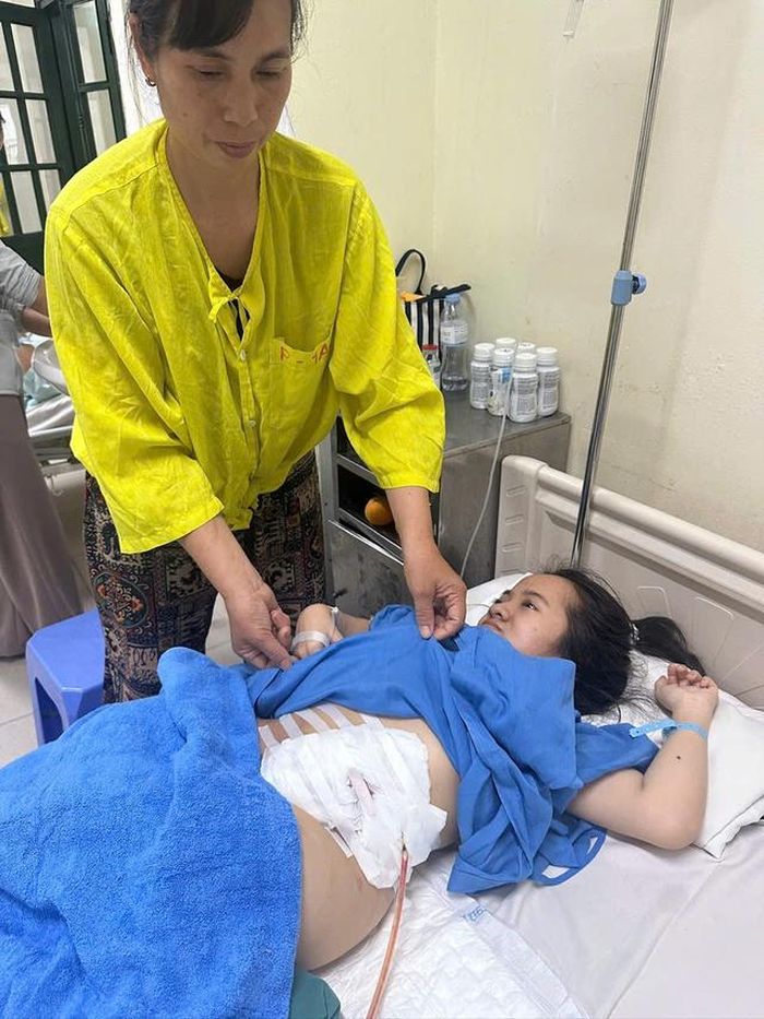 Hiện tại Hà đang rất cần kinh phí để có thể phẫu thuật 