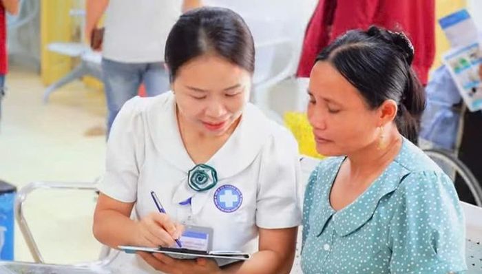100% nhân viên y tế tại Bệnh viện Đa khoa Yên Định được khảo sát đều nắm vững giá trị cốt lõi của mô hình.