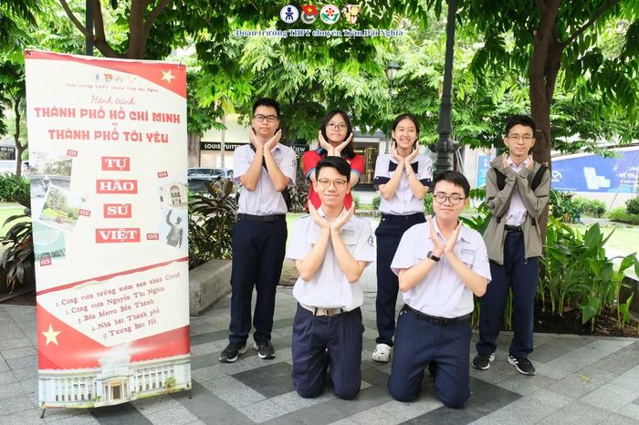  Công viên 23/9 và Công viên Nguyễn Thị Nghĩa - "lá phổi xanh" lưu dấu lịch sử kháng chiến Nam Bộ và tinh thần quả cảm của nữ Anh hùng Liệt sĩ. 