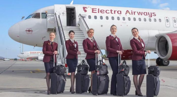 Sau khi máy bay tiếp đất, toàn bộ hành khách được sơ tán để lực lượng an ninh Bulgaria tiến hành kiểm tra toàn diện nhằm bảo đảm không tồn tại nguy cơ mất an toàn.