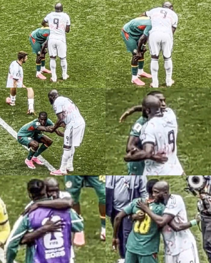 Lukaku an ủi cầu thủ Senegal sau khi Bỉ giành vé vào vòng 16 đội World Cup.