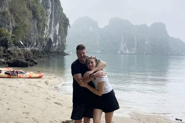Cặp đôi Australia trong chuyến du lịch Việt Nam. Ảnh: 9News.
