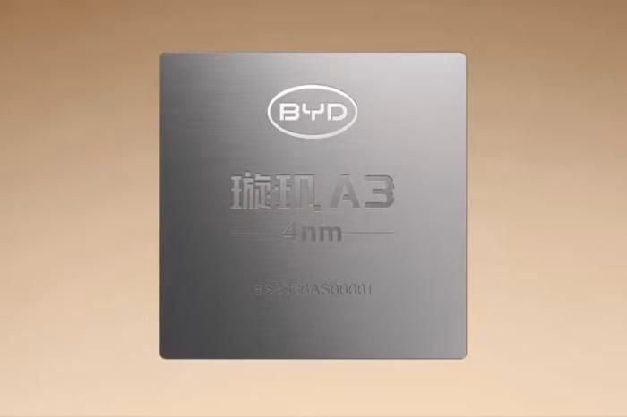  BYD tuyên bố dòng chip Xuanji A3 đạt được mức tiêu thụ điện năng thấp hơn 20% so với các sản phẩm cùng loại mà vẫn duy trì hiệu năng xử lý tương đương. Ảnh: Financial Times. 