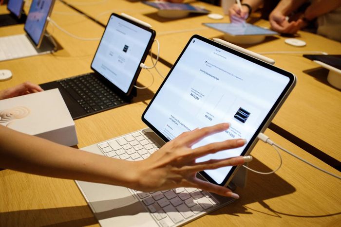 iPad Pro với thiết kế mới sẽ ra mắt vào năm 2027. Ảnh: Bloomberg.