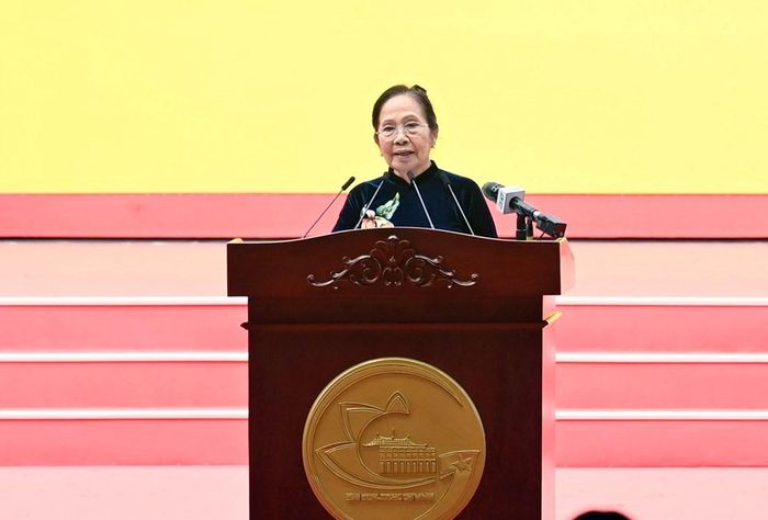 Anh hùng Lao động, Thầy thuốc Nhân dân, Giáo sư, bác sĩ Nguyễn Thị Ngọc Phượng, nguyên Phó Chủ tịch Quốc hội, nguyên Giám đốc Bệnh viện Phụ sản Từ Dũ chia sẻ tại Lễ kỷ niệm