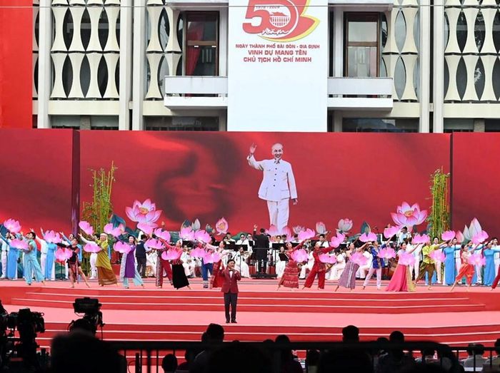Chương trình nghệ thuật chào mừng