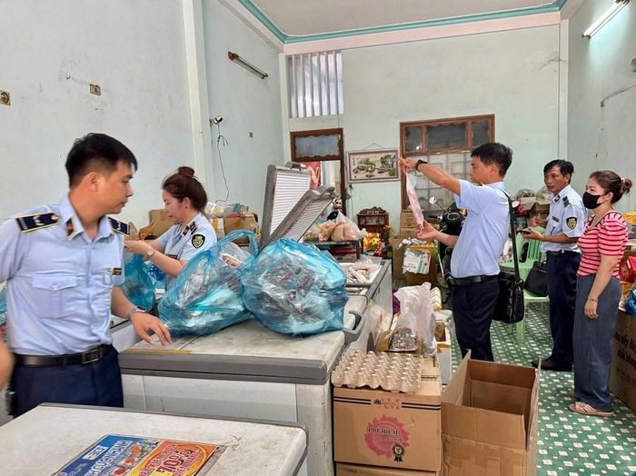 Trước những diễn biến đó, các lực lượng thuộc Ban Chỉ đạo 389 tỉnh đã chủ động triển khai nhiều đợt kiểm tra, kiểm soát, tập trung vào các lĩnh vực, địa bàn và mặt hàng có nguy cơ cao