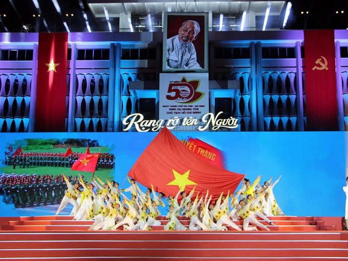 Chương trình nghệ thuật sẽ giới thiệu nhiều tiết mục đặc sắc (Ảnh chụp tại buổi tổng duyệt)
