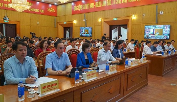 Các đại biểu dự Hội nghị