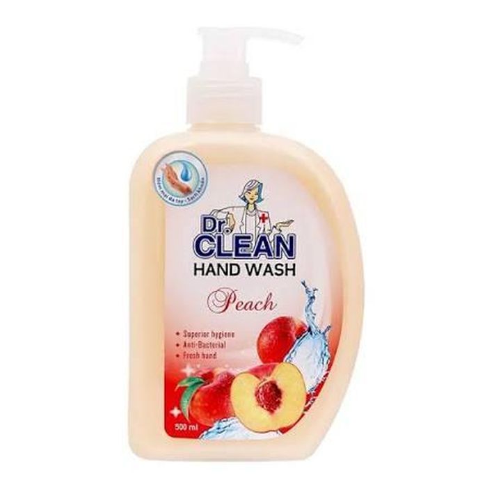 Sữa rửa tay Dr. Clean Peach là một trong hai lô mỹ phẩm vừa bị Bộ Y tế yêu cầu đình chỉ lưu hành và thu hồi trên phạm vi toàn quốc do công thức thực tế không phù hợp với hồ sơ đã công bố.
