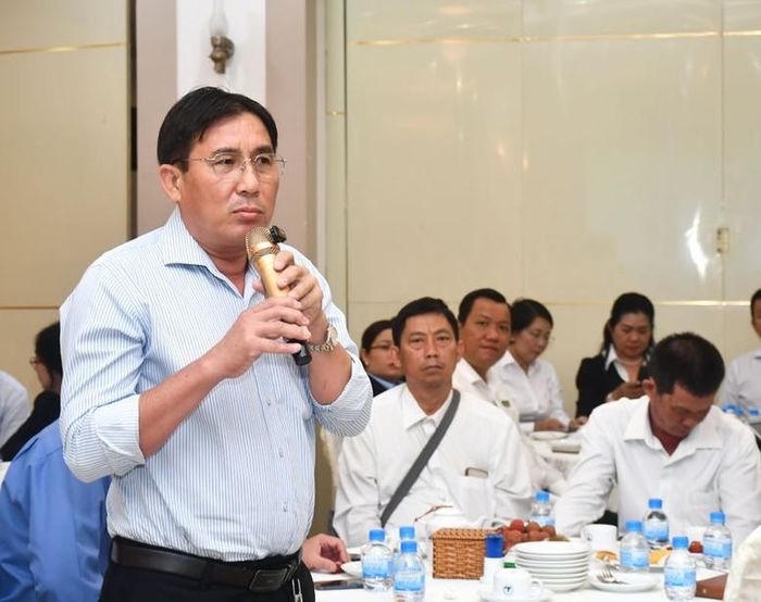 Đại diện doanh nghiệp kiến nghị lãnh đạo tỉnh và các sở, ngành tháo gỡ những khó khăn, vướng mắc trong hoạt động đầu tư, sản xuất, kinh doanh - Ảnh: VGP/Cẩm Trúc