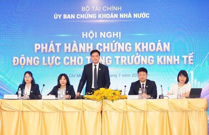 Hội nghị nhằm phổ biến các quy định mới về phát hành chứng khoán, tạo điều kiện thuận lợi cho doanh nghiệp huy động vốn thông qua thị trường chứng khoán