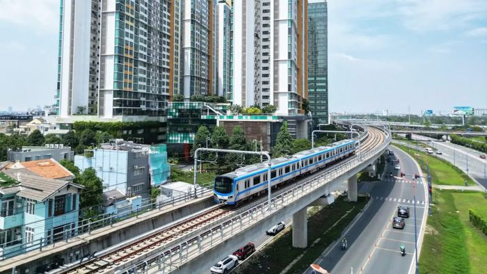 Thành phố đang trực tiếp vận hành các thể chế mang tính đột phá lớn trong đó có phát triển đô thị gắn với giao thông công cộng (TOD). (Ảnh: THẾ ANH)