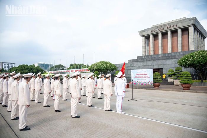 Quang cảnh Lễ báo công.