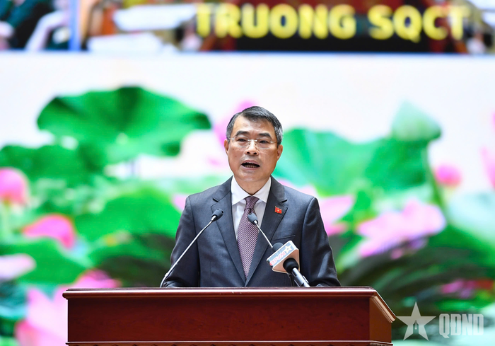  Thủ tướng Lê Minh Hưng phát biểu tại hội nghị. 