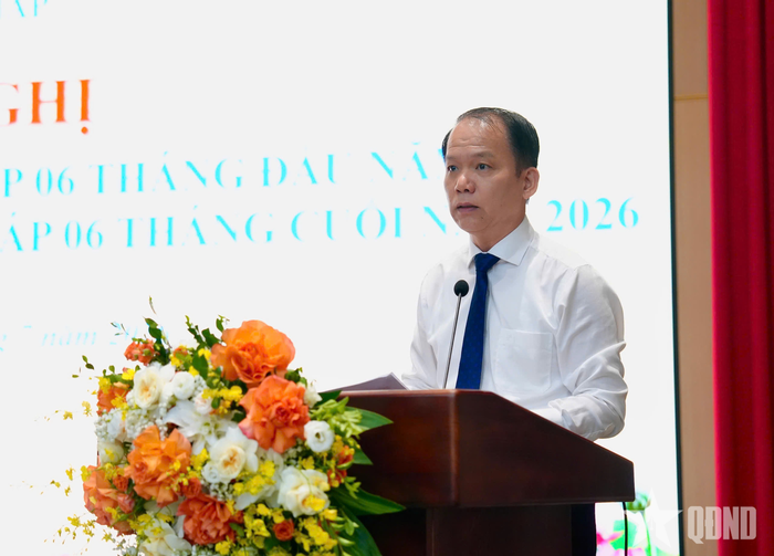 Bộ trưởng Bộ Tư pháp Hoàng Thanh Tùng phát biểu tại hội nghị.