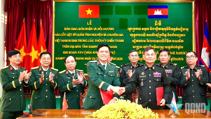 Lễ bàn giao, đón nhận và hồi hương hài cốt liệt sĩ quân tình nguyện và chuyên gia Việt Nam hy sinh trong các thời kỳ chiến tranh tại Campuchia.