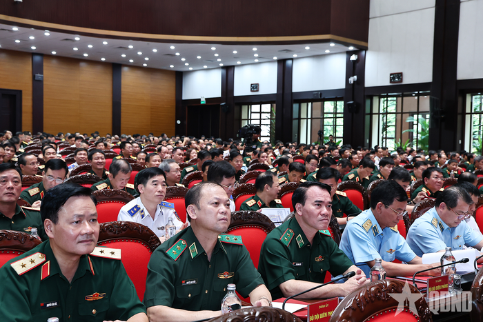 Gần 600 đại biểu dự hội nghị tại điểm cầu Bộ Quốc phòng.