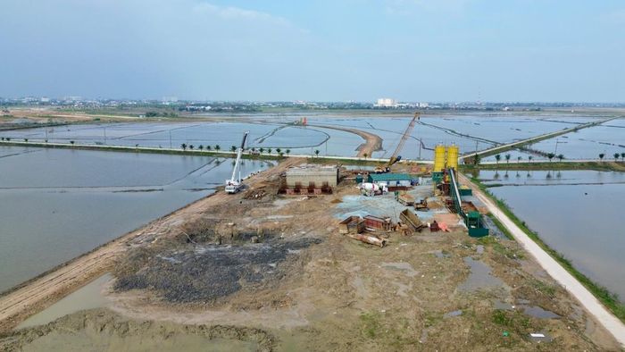 Dự án đường Tố Hữu đi sân bay Phú Bài thi công dang dở.