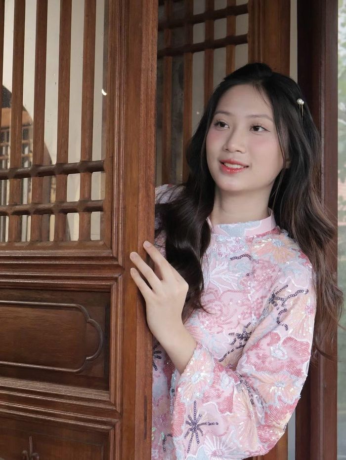 Động lực để Hương Giang đến với ngành Y bắt nguồn từ chính người cha.