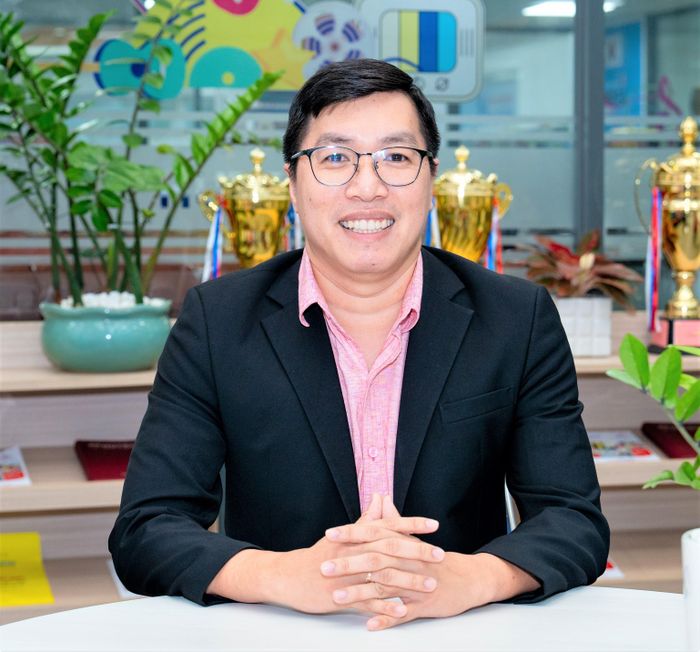 Th.S NGUYỄN VŨ HOÀNG, Phó Giám đốc Trung tâm Tư vấn tuyển sinh, Trường ĐH Công nghệ TPHCM