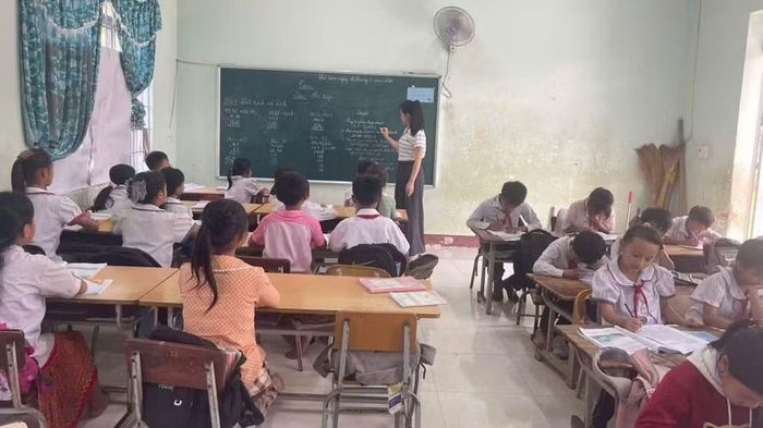 Ưu tiên bổ sung biên chế cho các địa bàn vùng sâu, vùng xa còn thiếu giáo viên.