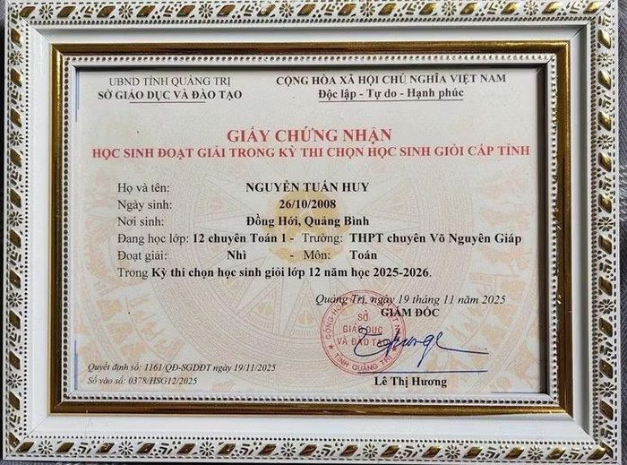 Nguyễn Tuấn Huy nhiều lần đạt thành tích cao tại các kỳ thi học sinh giỏi cấp tỉnh.