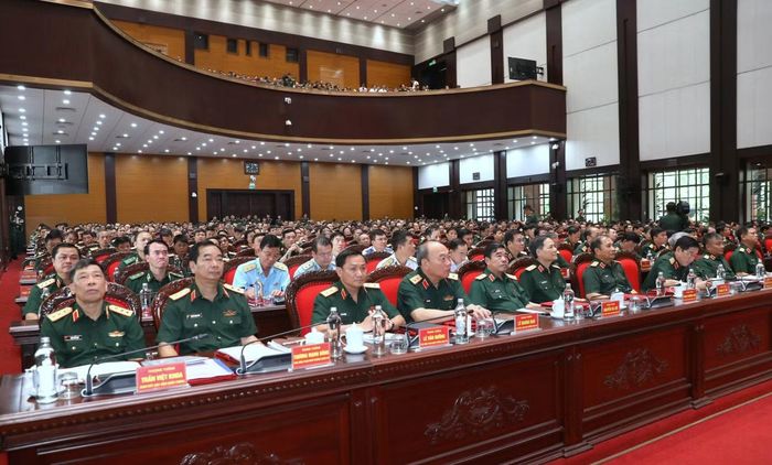 Các đại biểu dự hội nghị.
